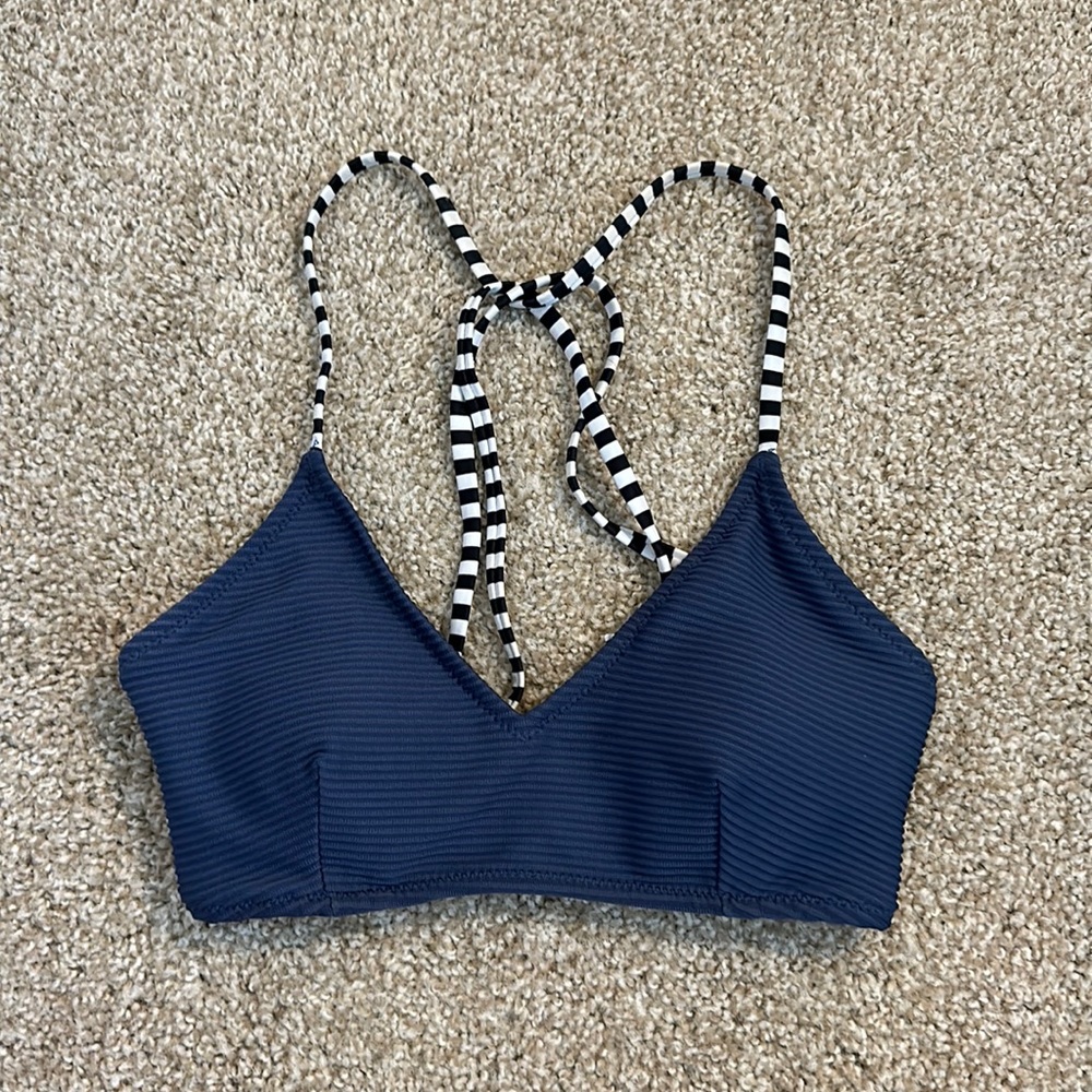 Cupshe Bikini Top